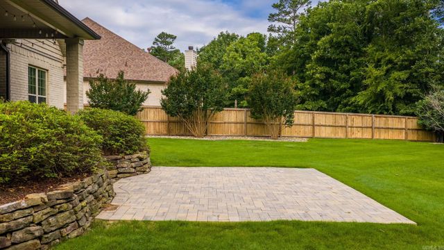 22 Tournay Circle, Little Rock, AR 72223