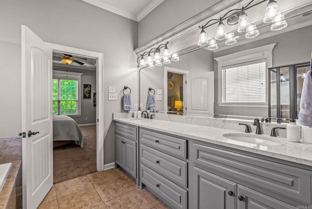 22 Tournay Circle, Little Rock, AR 72223