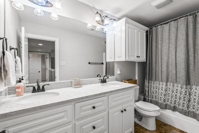 22 Tournay Circle, Little Rock, AR 72223