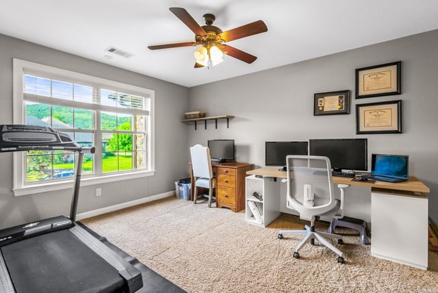 22 Tournay Circle, Little Rock, AR 72223