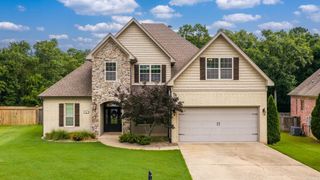 22 Tournay Circle, Little Rock, AR 72223