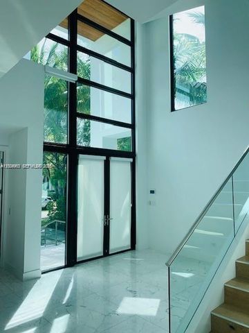 785 Harbor Drive, Key Biscayne, FL 33149