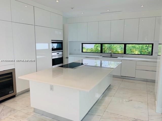 785 Harbor Drive, Key Biscayne, FL 33149