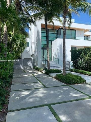 785 Harbor Drive, Key Biscayne, FL 33149