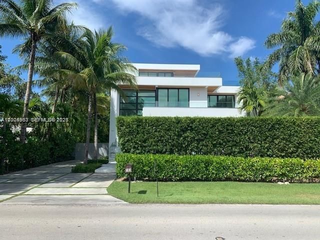 785 Harbor Drive, Key Biscayne, FL 33149