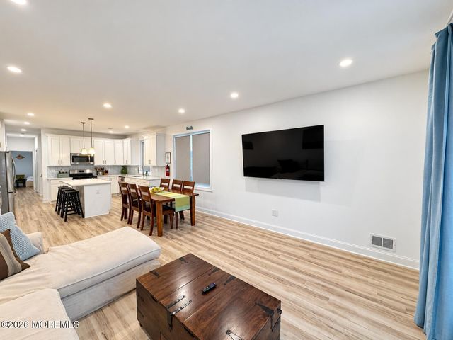 62 Franklin Avenue, Seaside Heights, NJ 08751