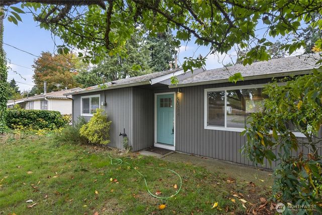 30548 5th Avenue SW, Federal Way, WA 98023