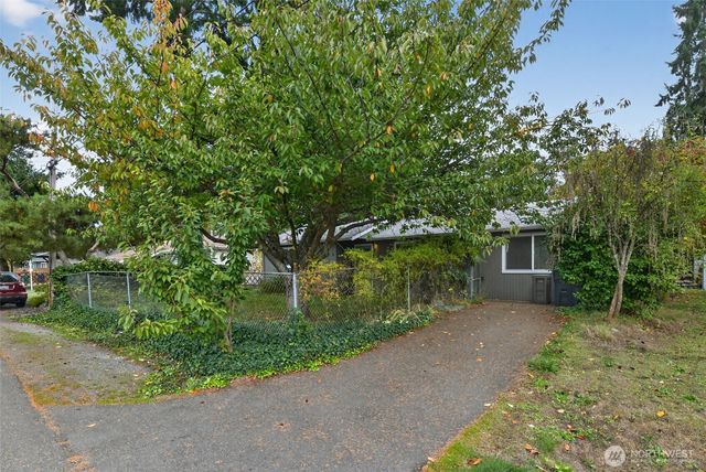 30548 5th Avenue SW, Federal Way, WA 98023