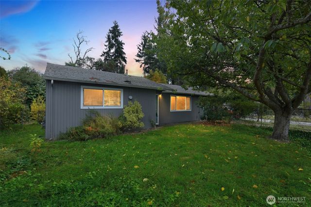 30548 5th Avenue SW, Federal Way, WA 98023