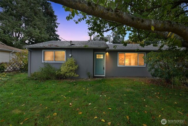 30548 5th Avenue SW, Federal Way, WA 98023