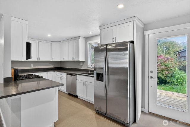 30548 5th Avenue SW, Federal Way, WA 98023