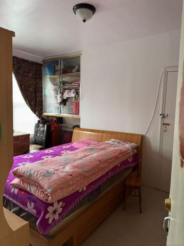 87 Stanhope Street, Brooklyn, NY 11221