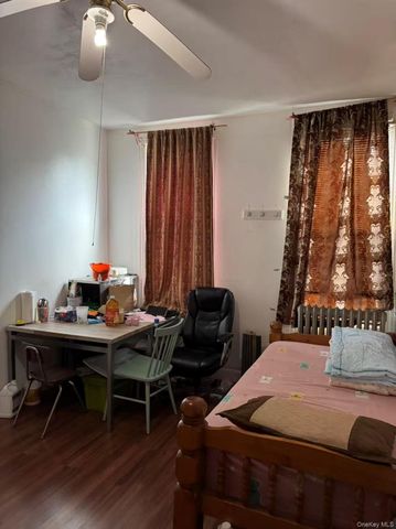 87 Stanhope Street, Brooklyn, NY 11221