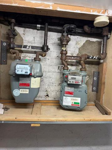 87 Stanhope Street, Brooklyn, NY 11221