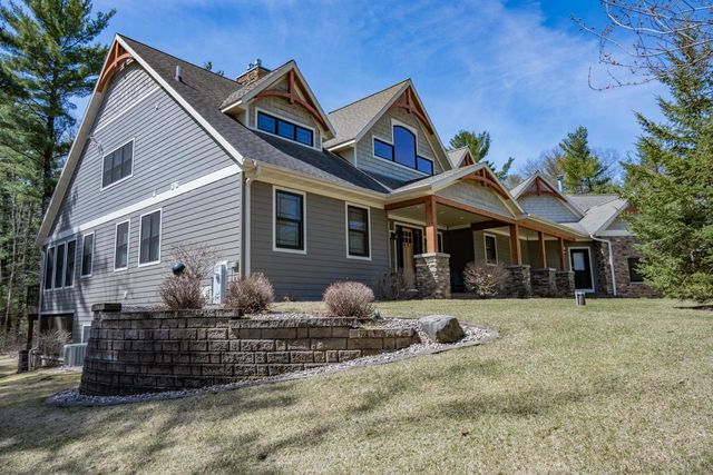 1885 Dakota Junction, Friendship, WI 53934
