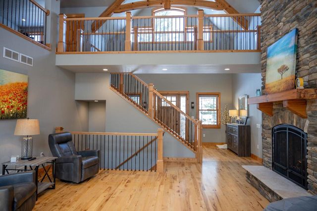 1885 Dakota Junction, Friendship, WI 53934