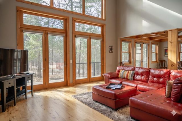 1885 Dakota Junction, Friendship, WI 53934