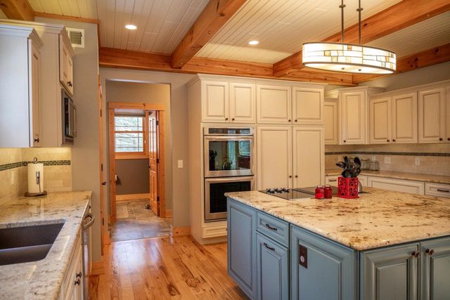 1885 Dakota Junction, Friendship, WI 53934