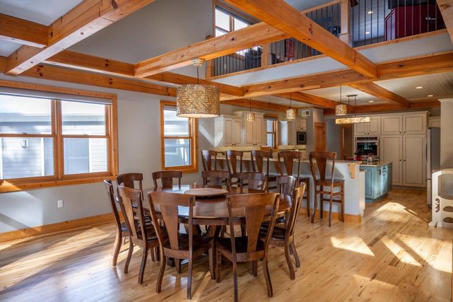 1885 Dakota Junction, Friendship, WI 53934