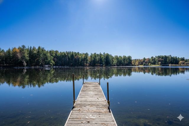 1885 Dakota Junction, Friendship, WI 53934