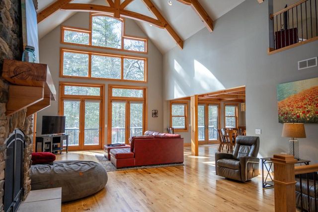 1885 Dakota Junction, Friendship, WI 53934