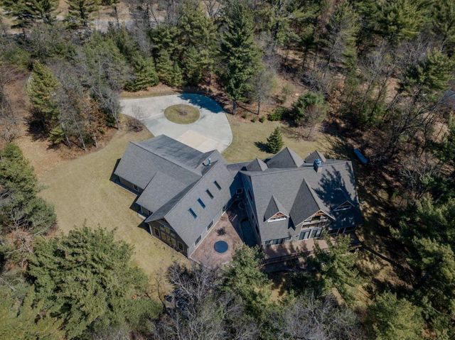 1885 Dakota Junction, Friendship, WI 53934