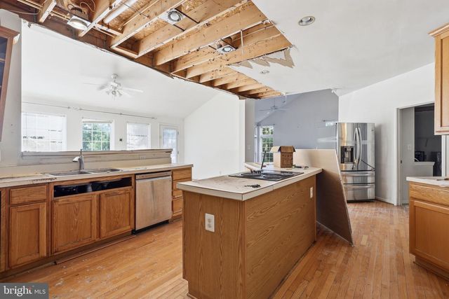 1595 HERON WAY, Woodbridge, VA 22191