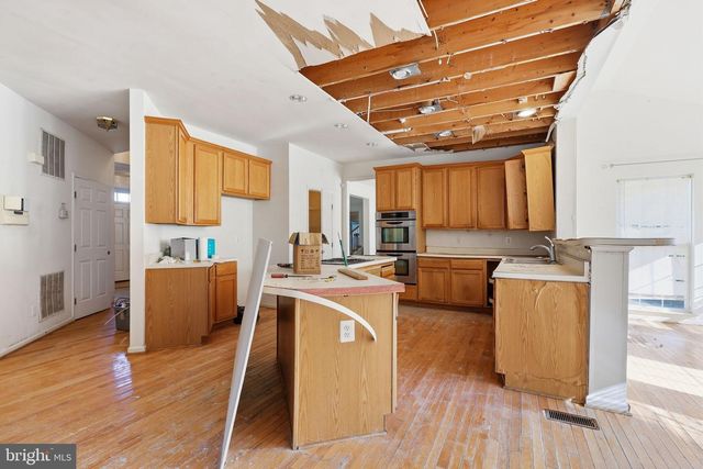 1595 HERON WAY, Woodbridge, VA 22191