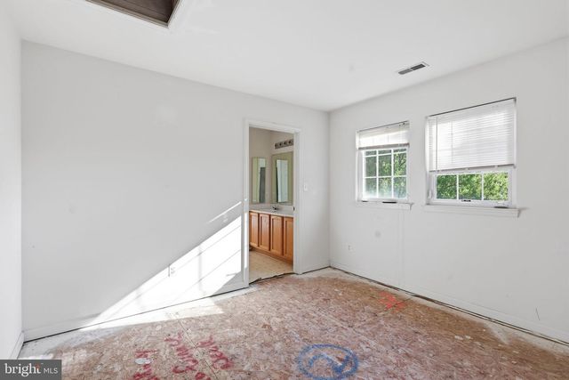1595 HERON WAY, Woodbridge, VA 22191