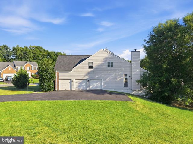 1595 HERON WAY, Woodbridge, VA 22191
