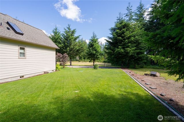 3330 E Brockdale Road, Shelton, WA 98584