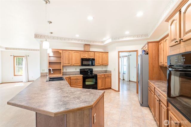3330 E Brockdale Road, Shelton, WA 98584
