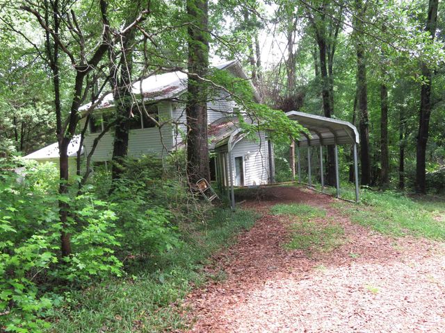 290 Triple H Farm Road, Inman, SC 29349