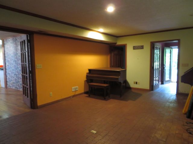 290 Triple H Farm Road, Inman, SC 29349