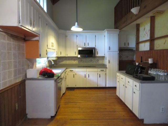 290 Triple H Farm Road, Inman, SC 29349