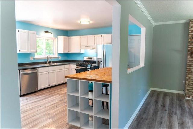 369 Tanglewood, Brighton, MI 48116