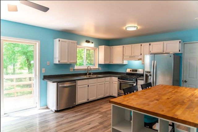 369 Tanglewood, Brighton, MI 48116