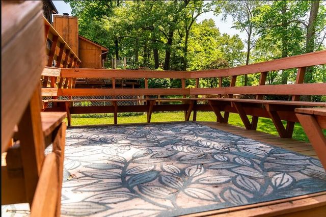 369 Tanglewood, Brighton, MI 48116