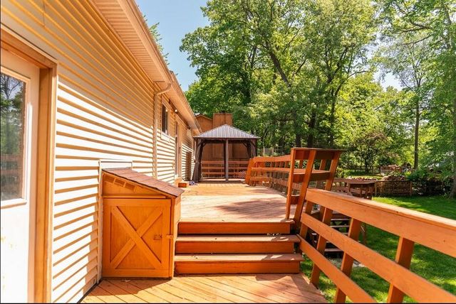 369 Tanglewood, Brighton, MI 48116