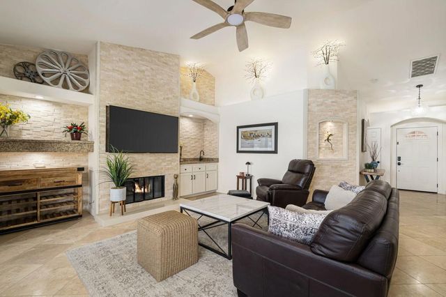42922 Scirocco Road, Palm Desert, CA 92211