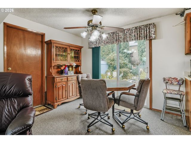 3921 E 16TH St, Vancouver, WA 98661