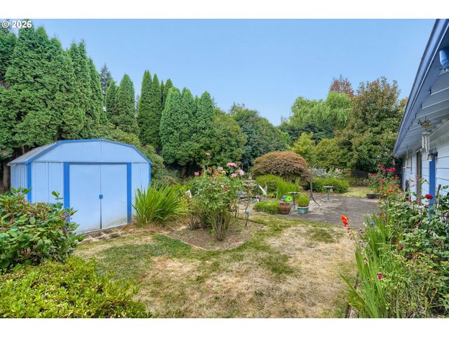 3921 E 16TH St, Vancouver, WA 98661