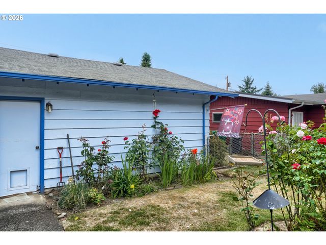 3921 E 16TH St, Vancouver, WA 98661