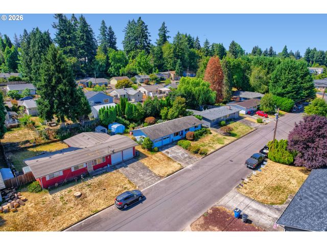 3921 E 16TH St, Vancouver, WA 98661
