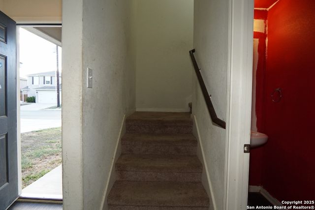 7528 Romaire Run, San Antonio, TX 78252