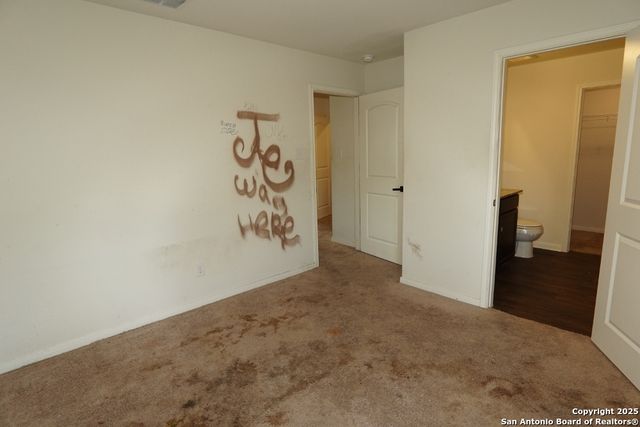 7528 Romaire Run, San Antonio, TX 78252