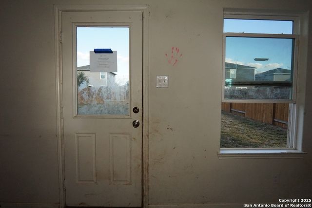 7528 Romaire Run, San Antonio, TX 78252