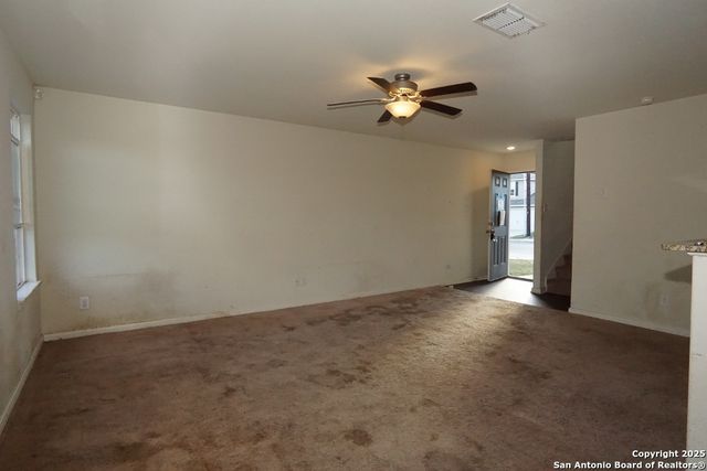 7528 Romaire Run, San Antonio, TX 78252