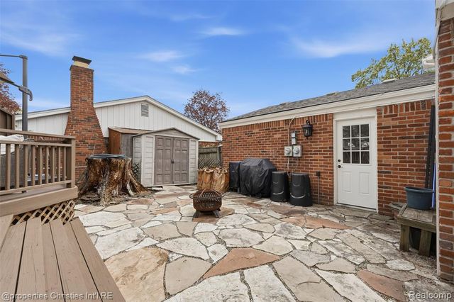 39142 Donald Street, Livonia, MI 48154