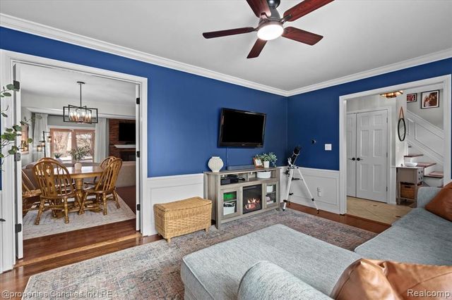 39142 Donald Street, Livonia, MI 48154